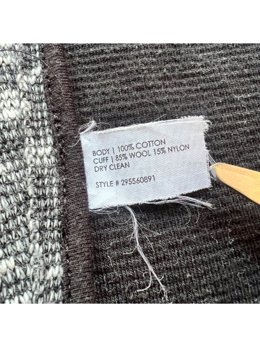 Club Monaco Size M Gray & Black Kiki Boucle Knit Draped Open Cardigan Sweater - Picture 4 of 16